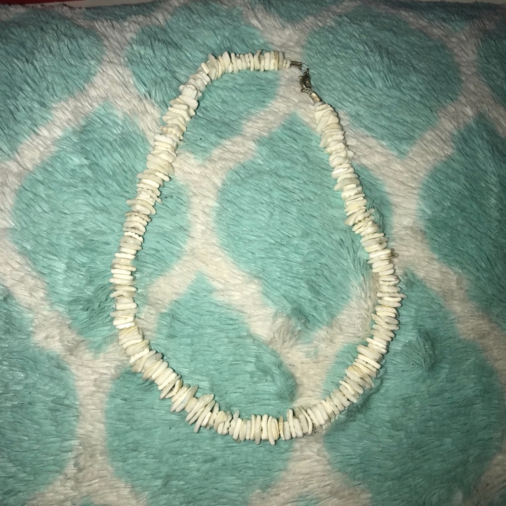 Surfer Shell Necklace